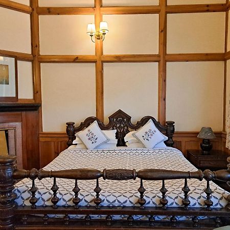 The Heritage Club - Tripura Castle Hotel And Spa Shillong Esterno foto