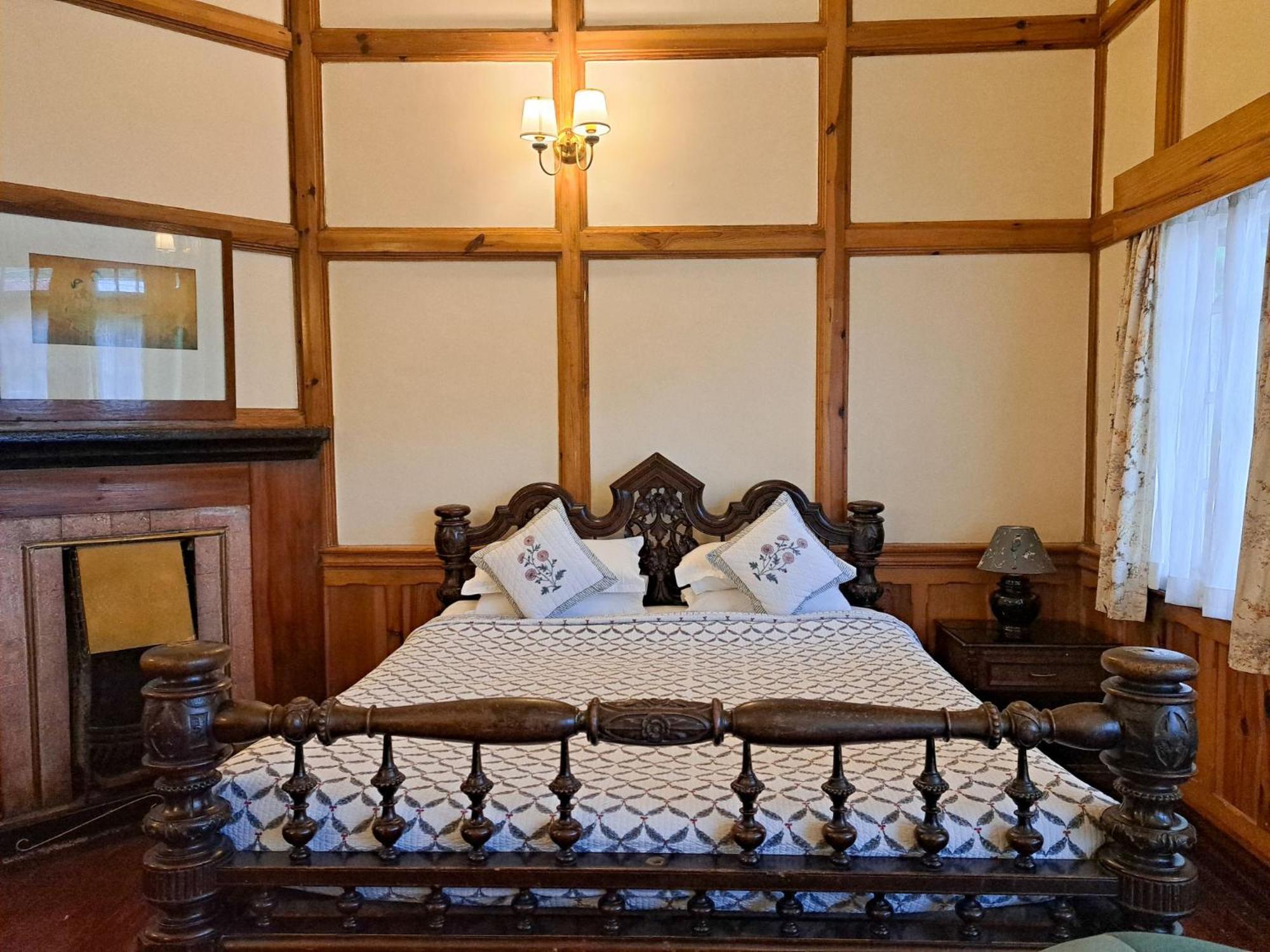 The Heritage Club - Tripura Castle Hotel And Spa Shillong Esterno foto