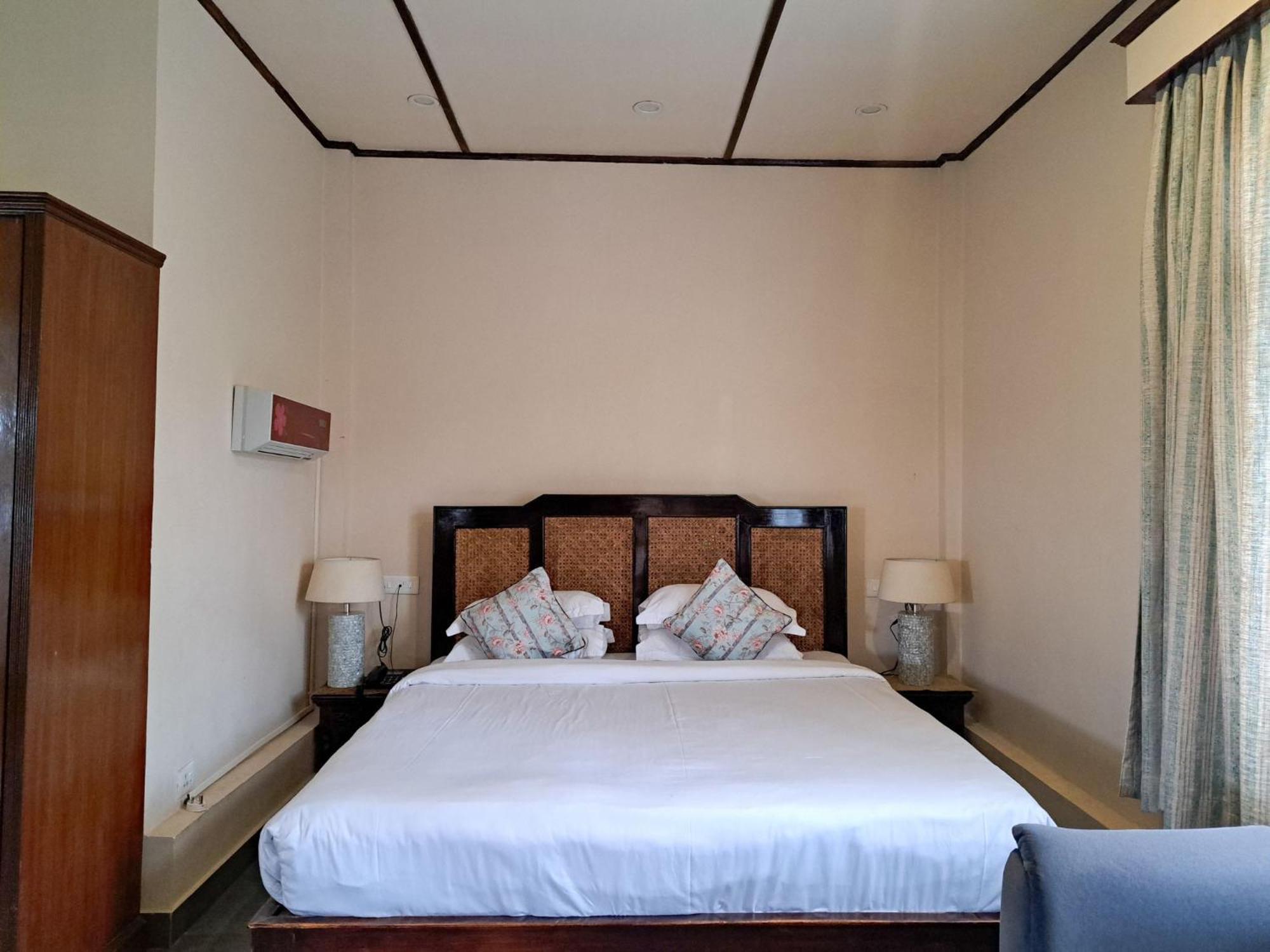 The Heritage Club - Tripura Castle Hotel And Spa Shillong Esterno foto