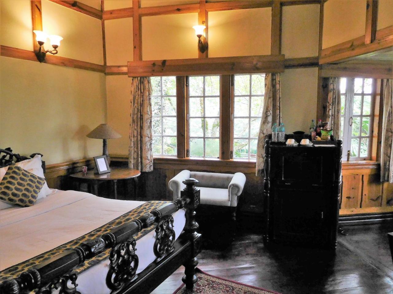 The Heritage Club - Tripura Castle Hotel And Spa Shillong Esterno foto