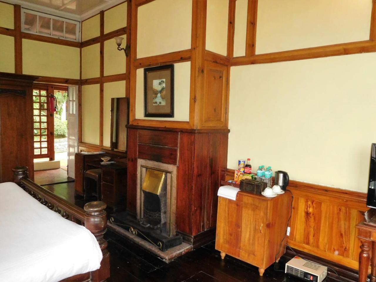 The Heritage Club - Tripura Castle Hotel And Spa Shillong Esterno foto