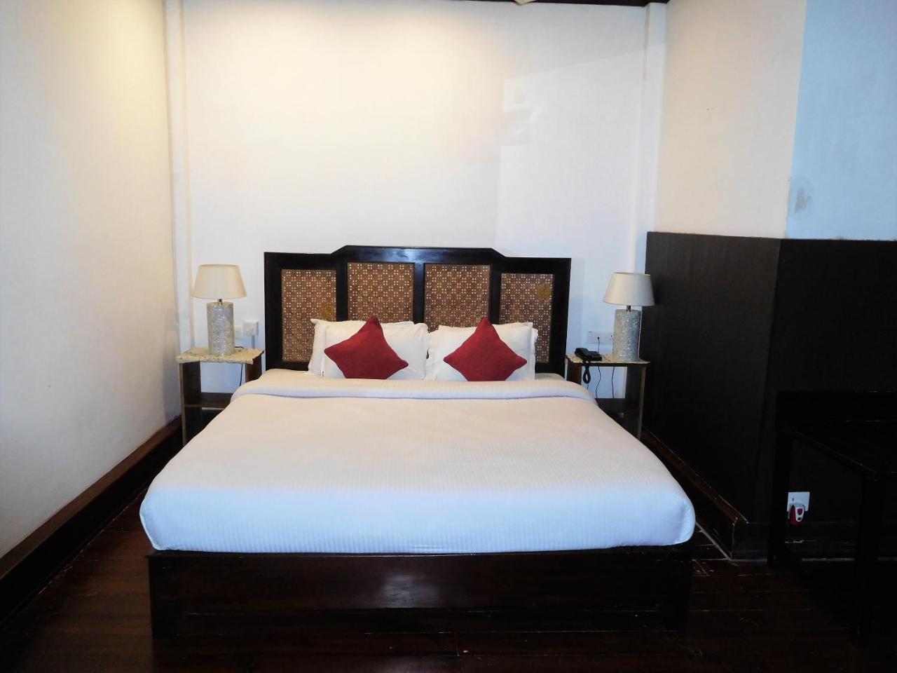 The Heritage Club - Tripura Castle Hotel And Spa Shillong Esterno foto