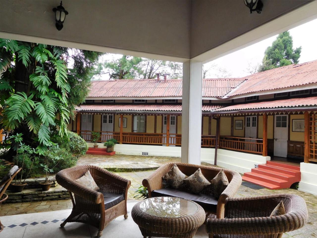 The Heritage Club - Tripura Castle Hotel And Spa Shillong Esterno foto
